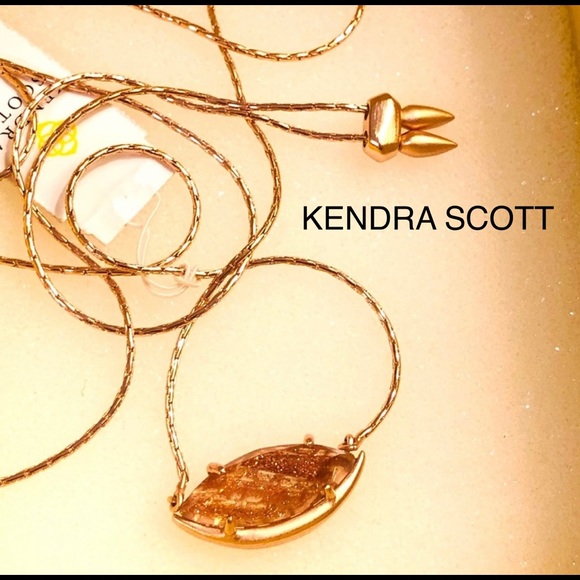NWT Kendra Scott Meghan Necklace Gold Dusted Rose Gold GORGEOUS Adjustable! - Picture 2 of 14